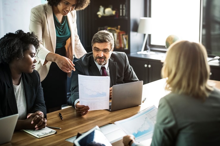 Excelência em Compliance e Soluções Jurídicas